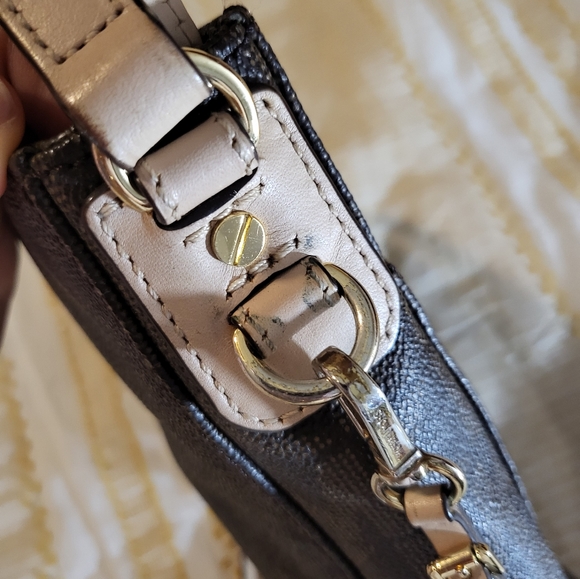 Michael Kors Signature Brown Crossbody Bag - Picture 3 of 11